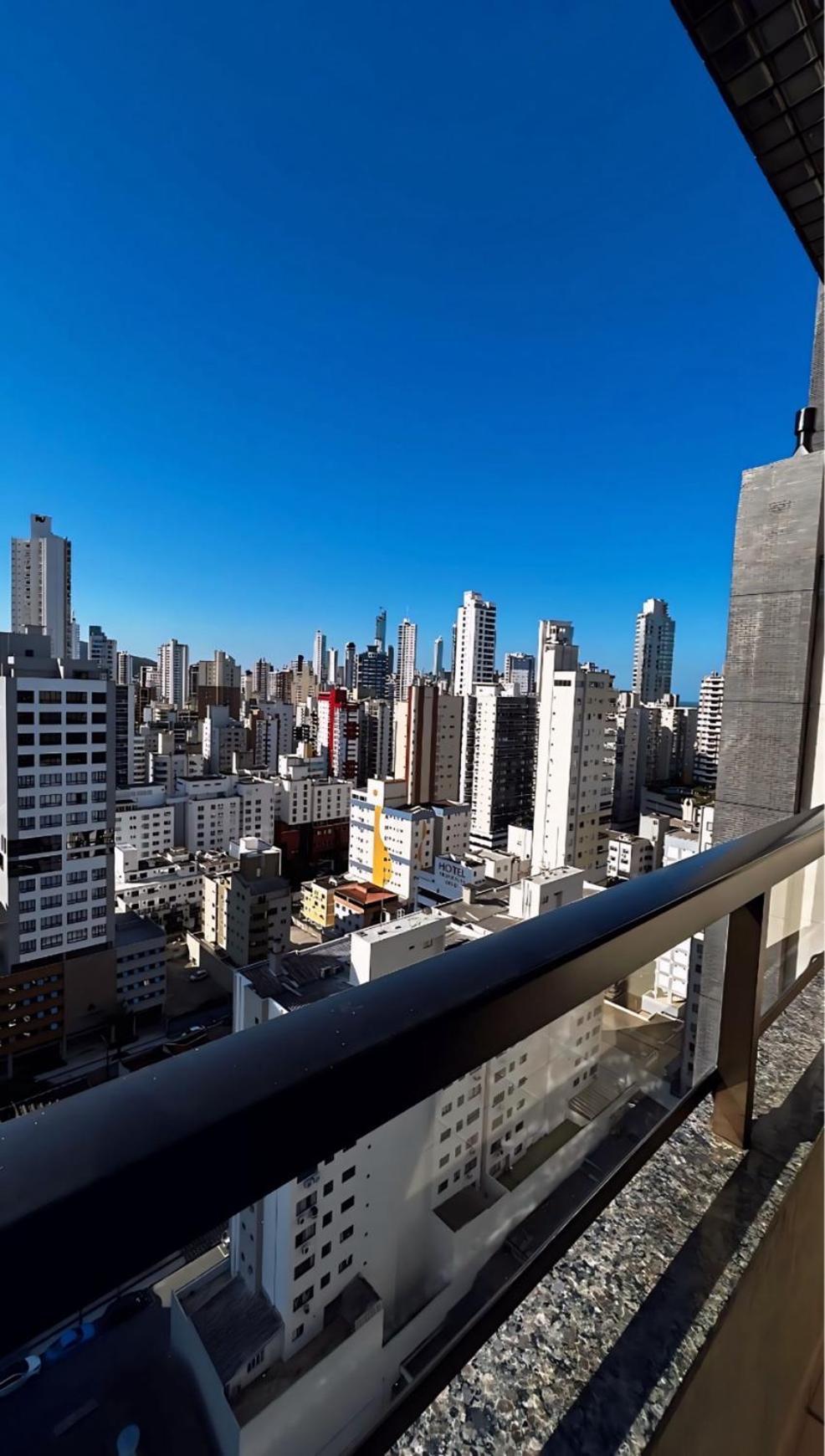 1 Dorm Com Vaga - 400m Da Balneario Camboriu